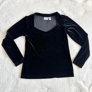 Vintage 2000s Chico’s Black Velvet Long Sleeve Blouse